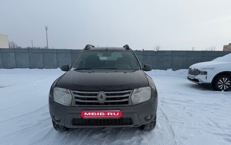 Renault Duster I рестайлинг, 2014 год, 820 000 рублей, 2 фотография