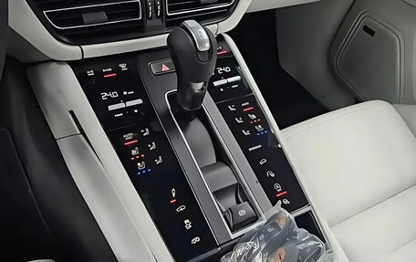 Porsche Macan I рестайлинг, 2022 год, 12 090 000 рублей, 8 фотография