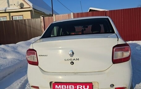 Renault Logan II, 2017 год, 490 000 рублей, 3 фотография