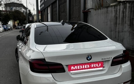 BMW 5 серия, 2011 год, 2 059 000 рублей, 23 фотография