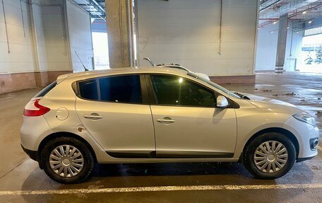 Renault Megane III, 2014 год, 650 000 рублей, 2 фотография