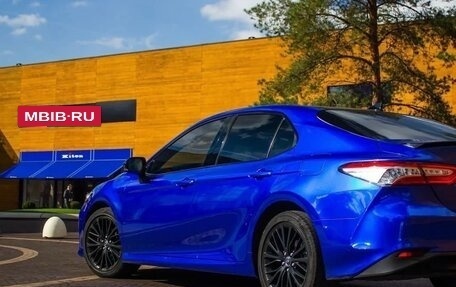 Toyota Camry, 2018 год, 1 899 000 рублей, 12 фотография