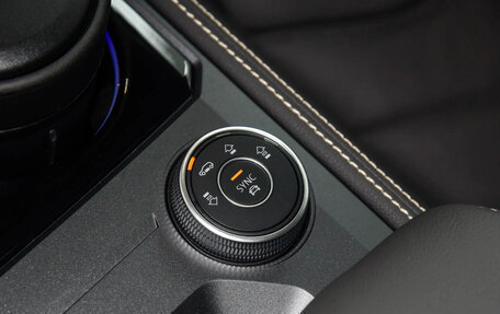 Volkswagen Touareg III, 2025 год, 8 150 000 рублей, 12 фотография