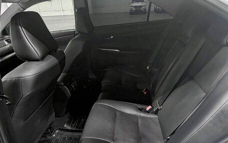 Toyota Camry, 2015 год, 1 570 000 рублей, 15 фотография