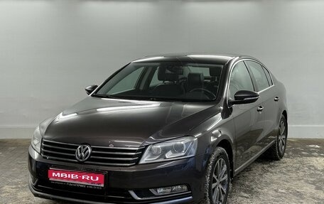Volkswagen Passat B7, 2011 год, 985 000 рублей, 1 фотография