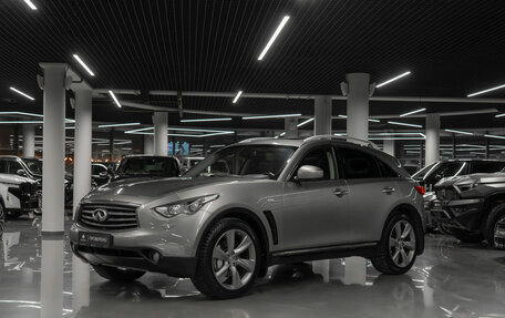 Infiniti FX II, 2011 год, 1 550 000 рублей, 1 фотография