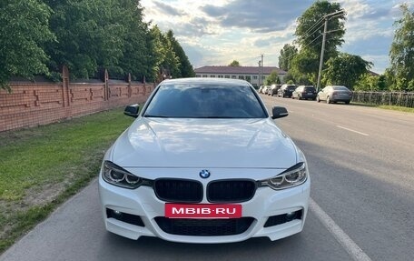 BMW 3 серия, 2013 год, 1 900 000 рублей, 1 фотография