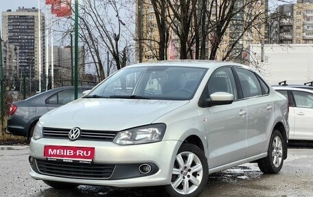 Volkswagen Polo VI (EU Market), 2011 год, 599 000 рублей, 1 фотография