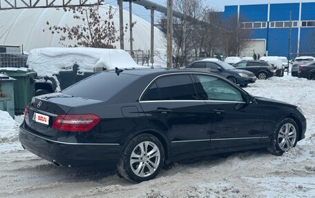 Mercedes-Benz E-Класс, 2011 год, 1 700 000 рублей, 6 фотография