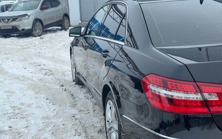 Mercedes-Benz E-Класс, 2011 год, 1 700 000 рублей, 4 фотография