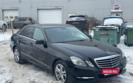 Mercedes-Benz E-Класс, 2011 год, 1 700 000 рублей, 3 фотография