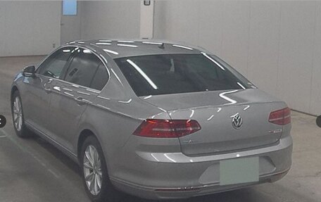 Volkswagen Passat B8 рестайлинг, 2016 год, 1 965 000 рублей, 19 фотография