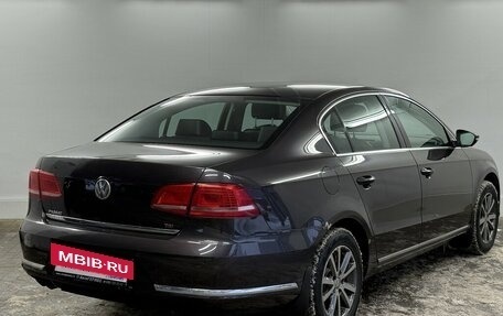 Volkswagen Passat B7, 2011 год, 985 000 рублей, 4 фотография