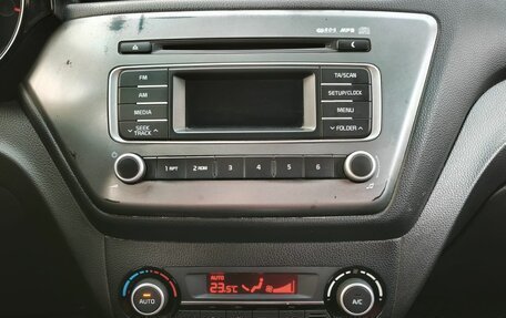 KIA Rio III рестайлинг, 2016 год, 748 000 рублей, 18 фотография