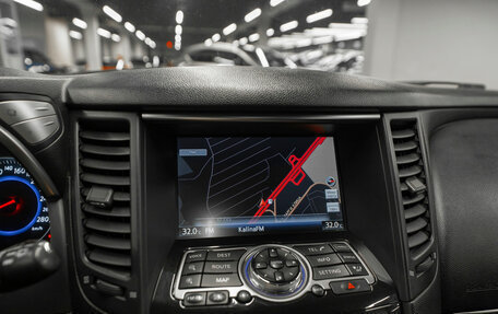 Infiniti FX II, 2011 год, 1 550 000 рублей, 16 фотография