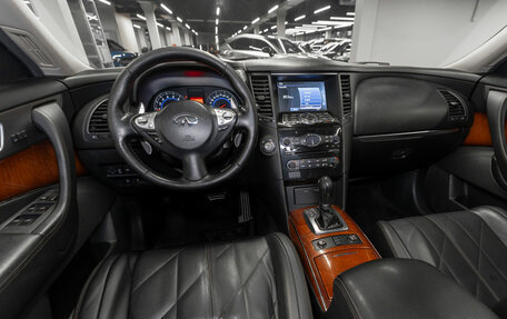 Infiniti FX II, 2011 год, 1 550 000 рублей, 7 фотография