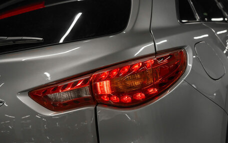 Infiniti FX II, 2011 год, 1 550 000 рублей, 28 фотография