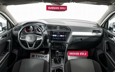 Volkswagen Tiguan II, 2021 год, 2 710 000 рублей, 8 фотография