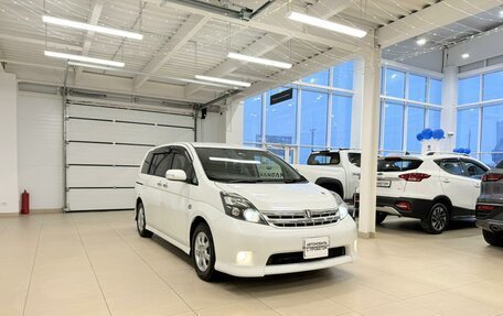 Toyota ISis I, 2011 год, 1 179 000 рублей, 8 фотография