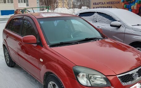KIA Rio II, 2011 год, 650 000 рублей, 2 фотография