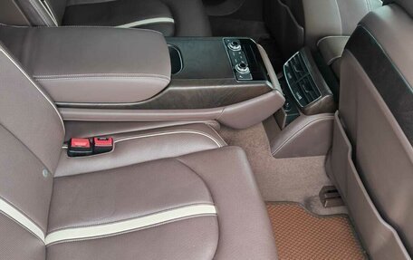 Audi A8, 2014 год, 2 000 000 рублей, 8 фотография