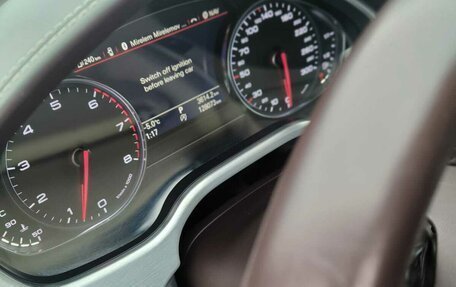 Audi A8, 2014 год, 2 000 000 рублей, 5 фотография