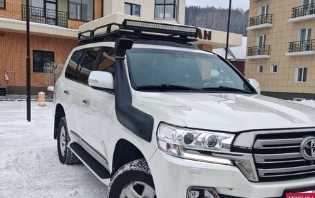Toyota Land Cruiser 200, 2015 год, 5 900 000 рублей, 3 фотография