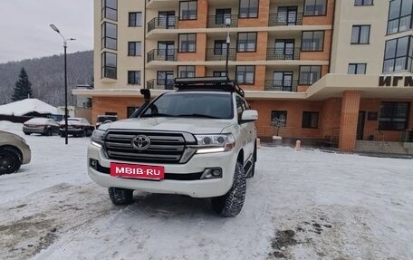 Toyota Land Cruiser 200, 2015 год, 5 900 000 рублей, 2 фотография
