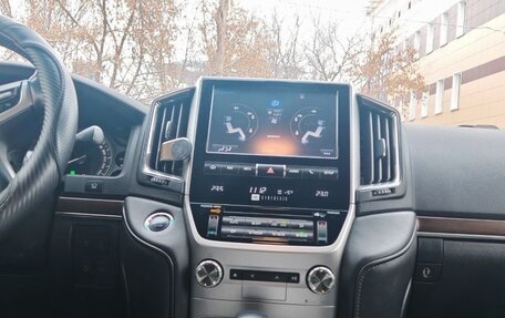 Toyota Land Cruiser 200, 2015 год, 5 900 000 рублей, 15 фотография