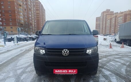 Volkswagen Transporter T5 рестайлинг, 2012 год, 1 280 000 рублей, 2 фотография