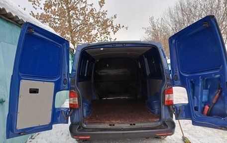 Volkswagen Transporter T5 рестайлинг, 2012 год, 1 280 000 рублей, 8 фотография