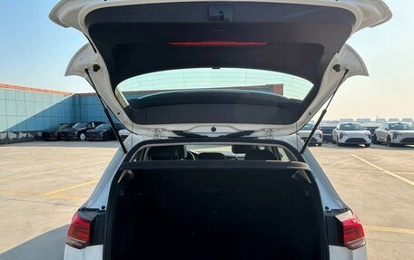 Volkswagen Golf VIII, 2022 год, 1 900 000 рублей, 17 фотография