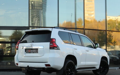 Toyota Land Cruiser Prado 150 рестайлинг 2, 2012 год, 2 690 000 рублей, 2 фотография