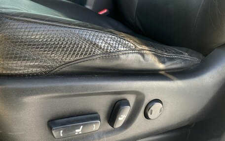 Toyota Land Cruiser Prado 150 рестайлинг 2, 2012 год, 2 690 000 рублей, 19 фотография