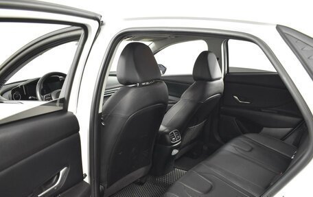 Hyundai Elantra, 2024 год, 2 078 100 рублей, 11 фотография