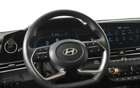 Hyundai Elantra, 2024 год, 2 078 100 рублей, 12 фотография