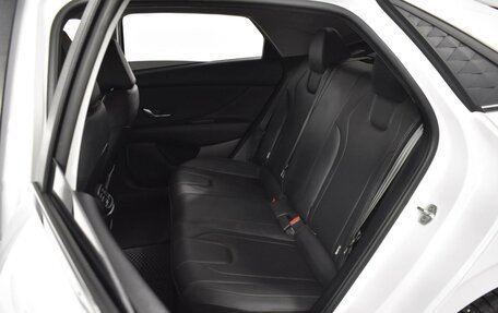 Hyundai Elantra, 2024 год, 2 078 100 рублей, 9 фотография