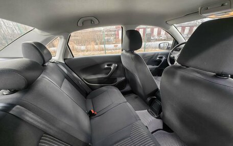 Volkswagen Polo VI (EU Market), 2011 год, 599 000 рублей, 13 фотография