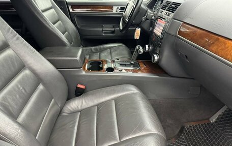 Volkswagen Touareg III, 2008 год, 1 037 500 рублей, 10 фотография