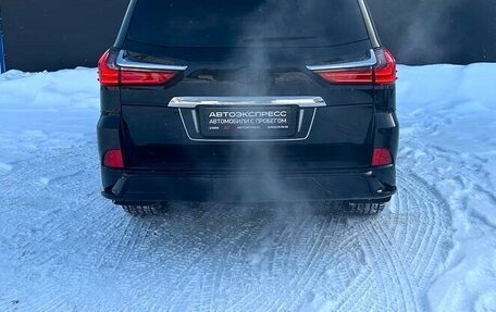 Lexus LX III, 2017 год, 7 200 000 рублей, 6 фотография