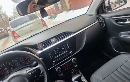 KIA Rio IV, 2021 год, 2 050 000 рублей, 4 фотография