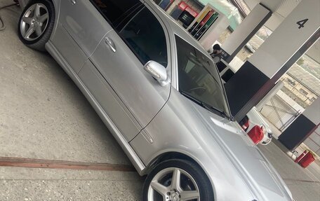 Mercedes-Benz E-Класс, 2002 год, 1 100 000 рублей, 2 фотография