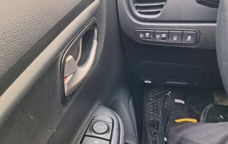 KIA Rio IV, 2021 год, 2 050 000 рублей, 6 фотография