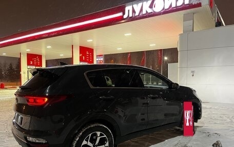 KIA Sportage IV рестайлинг, 2018 год, 1 945 000 рублей, 13 фотография