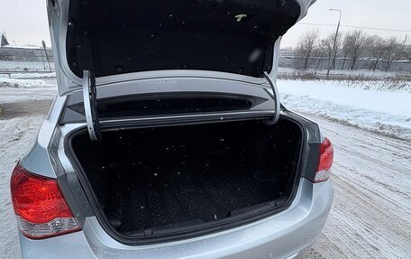 Chevrolet Cruze II, 2014 год, 800 000 рублей, 11 фотография