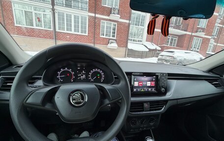 Skoda Rapid II, 2021 год, 950 000 рублей, 6 фотография