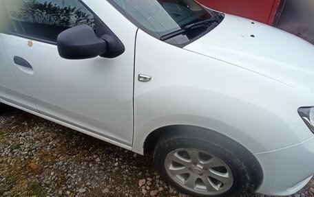 Renault Logan II, 2014 год, 550 000 рублей, 6 фотография