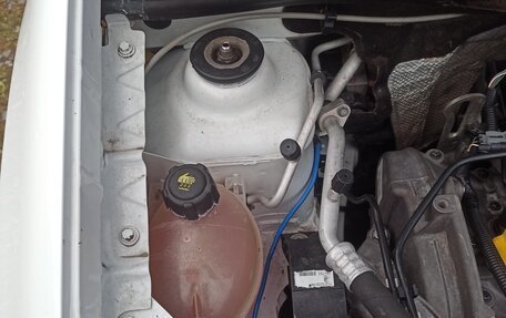 Renault Logan II, 2014 год, 550 000 рублей, 8 фотография