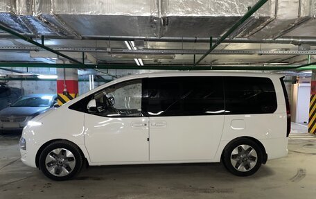 Hyundai Staria, 2024 год, 5 800 000 рублей, 2 фотография