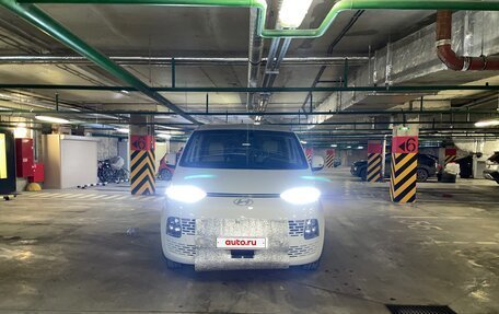 Hyundai Staria, 2024 год, 5 800 000 рублей, 4 фотография